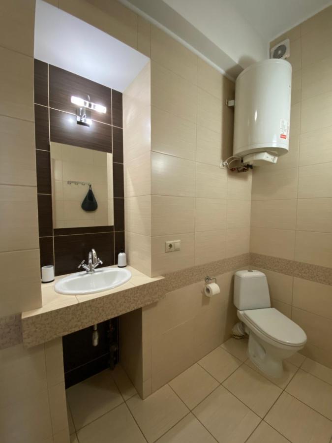 Family Apartment Lviv Ngoại thất bức ảnh