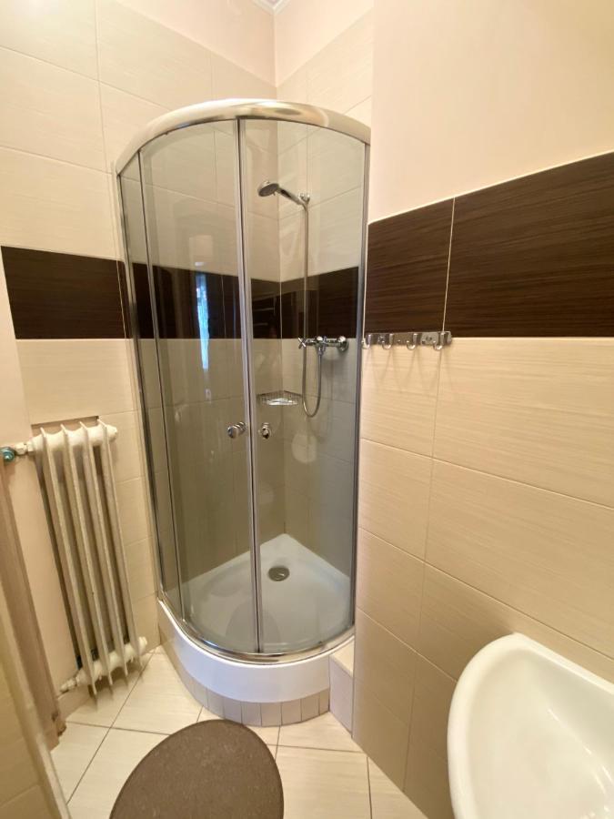 Family Apartment Lviv Ngoại thất bức ảnh