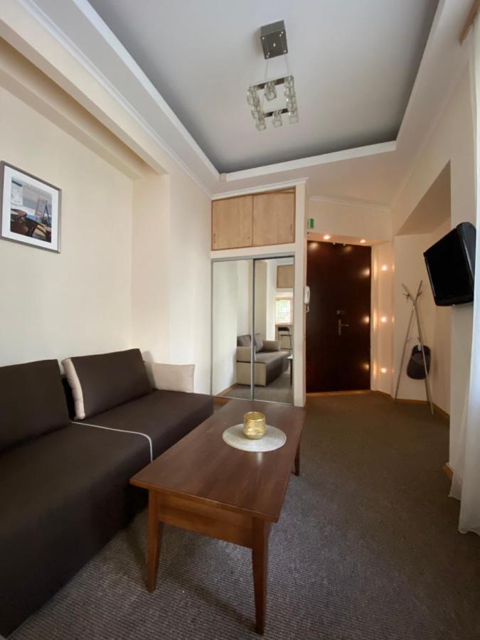 Family Apartment Lviv Ngoại thất bức ảnh